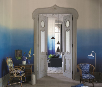 Saraille Cobalt de Designers Guild atrium malaga