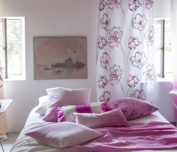 Saraille de Designers Guild atrium malaga